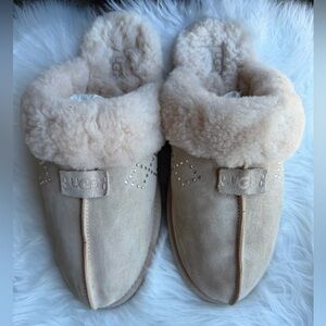 UGG Scuffette Crystal Diamond Cream Suede Shearling Slip-On Slippers Sz-11.  G